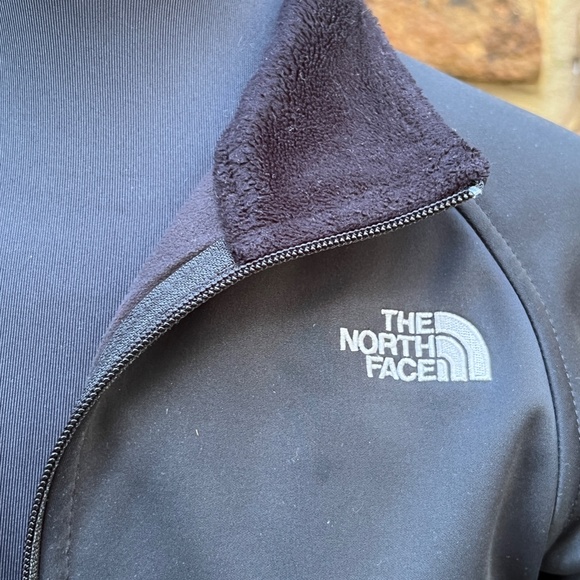 The North Face Windstopper Fleece Lined Jacket - Size M - Picture 2 of 3